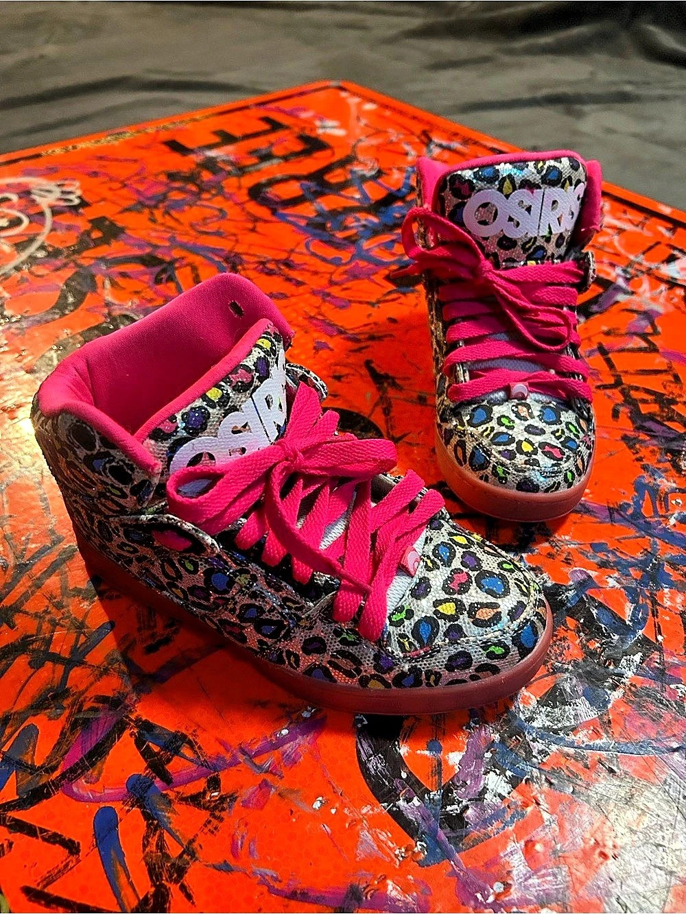 OSIRIS NYC83 SILVER CHEETAH SPARKLE W6